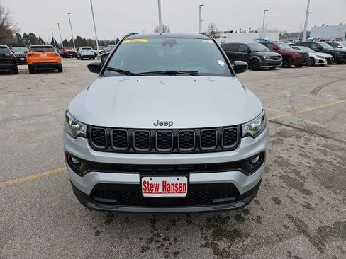 New 2026 Jeep Compass Limited AWD/4WD image 9