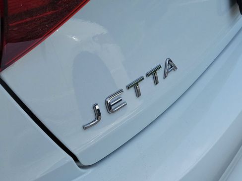 Used 2024 Volkswagen Jetta S FWD image 5