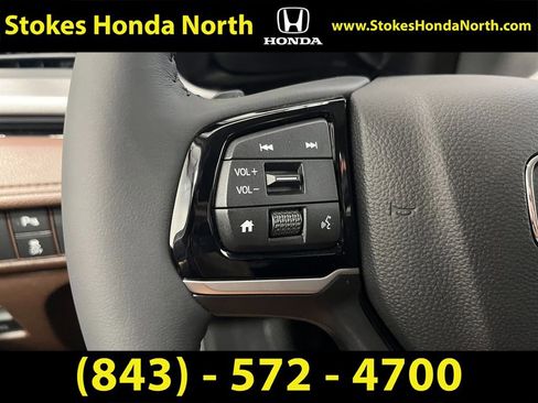 New 2026 Honda Odyssey Touring image 17