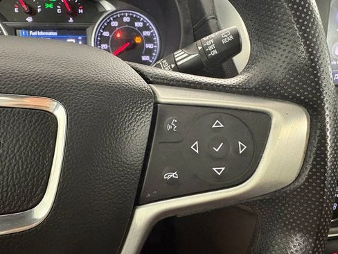 Used 2022 GMC Terrain SLE FWD image 22