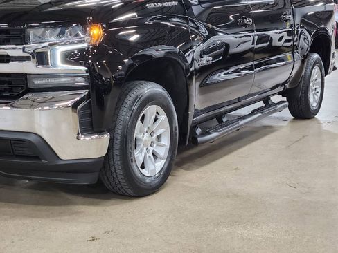 Used 2021 Chevrolet Silverado 1500 LT image 16