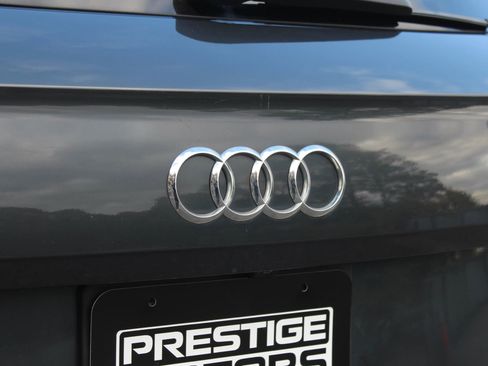 Used 2018 Audi Q5 2.0T Premium Plus w/ Premium Plus Package image 44