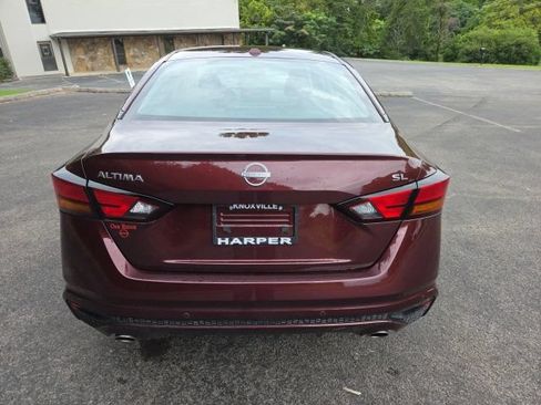 Used 2025 Nissan Altima 2.5 SL FWD image 8