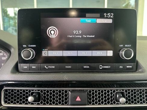 Used 2023 Honda Civic Sport image 17