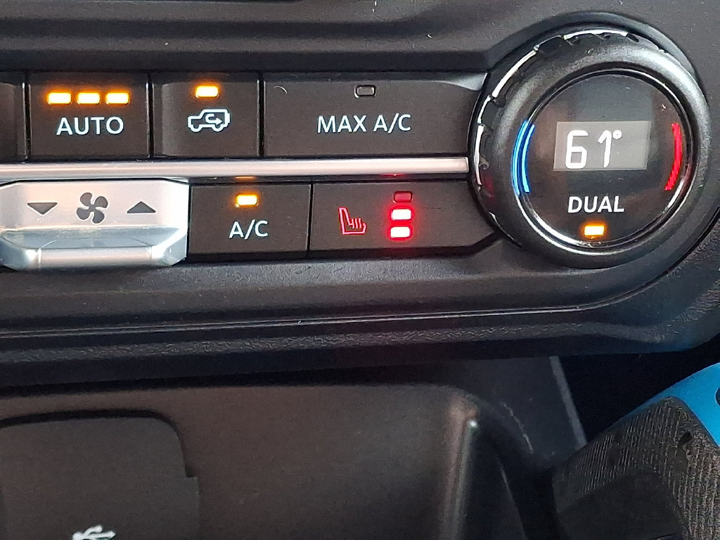 Used 2023 Ford Bronco Outer Banks AWD/4WD image 23