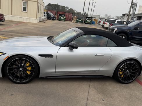 Used 2022 Mercedes-Benz SL 63 AMG 4MATIC image 8