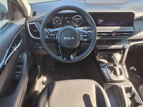New 2026 Kia Seltos EX image 4
