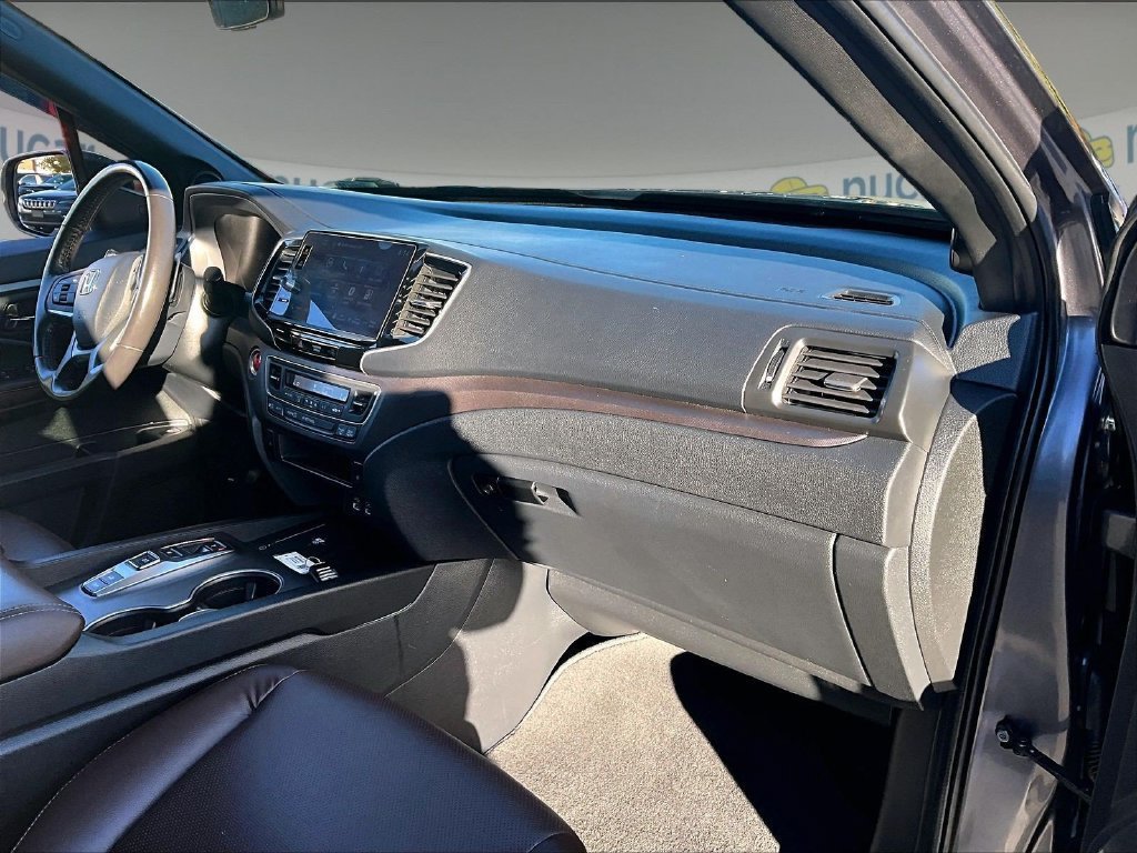 Used 2025 Honda Ridgeline RTL image 13