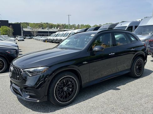 New 2026 Mercedes-Benz GLC 43 AMG 4MATIC image 4