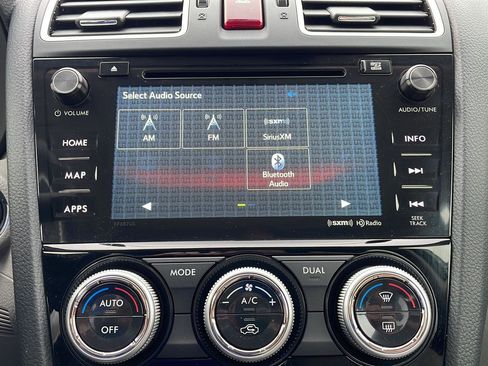 Used 2016 Subaru Forester 2.5i Touring w/ Eyesight & Navigation System image 16