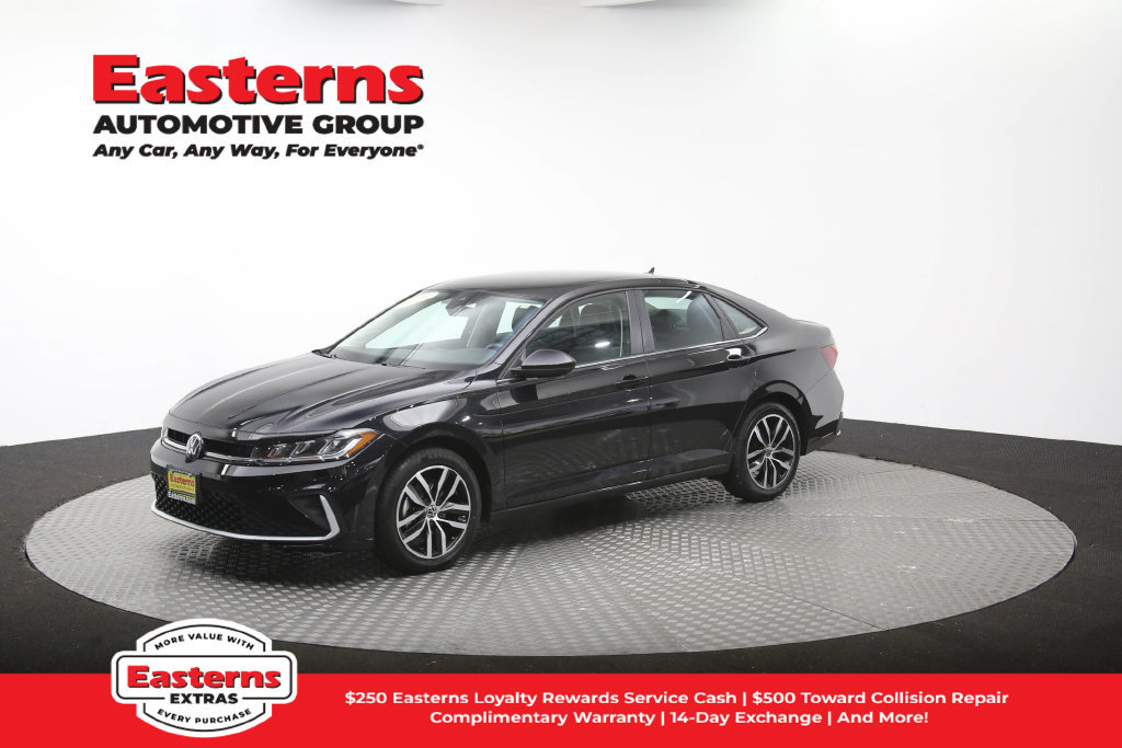 Used 2025 Volkswagen Jetta SE FWD image 57