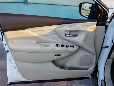 Used 2015 Nissan Murano SL image 21