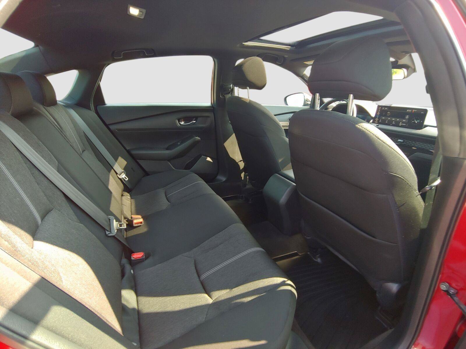 Used 2023 Honda Accord Sport image 31
