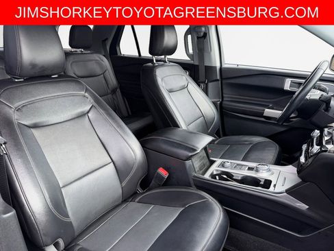 Used 2021 Ford Explorer Limited w/ Equipment Group 301A image 26