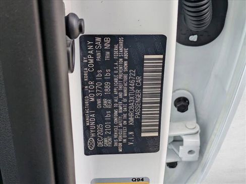 New 2026 Hyundai Venue SEL image 18