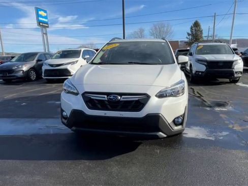 Used 2023 Subaru Crosstrek 2.0i Premium image 3
