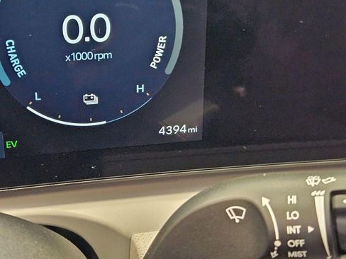 Certified 2025 Hyundai Tucson SEL image 16