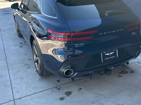 Used 2023 Genesis GV70 3.5T Sport w/ Sport Prestige Package image 5