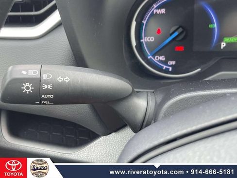 Used 2023 Toyota RAV4 XLE AWD/4WD image 24