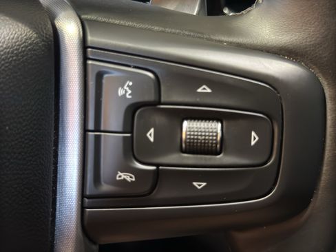 Used 2025 GMC Sierra 1500 Elevation w/ Elevation Premium Package AWD/4WD image 29
