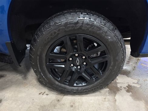 Used 2023 Chevrolet Silverado 1500 RST image 36