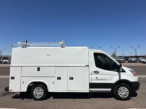 Used 2019 Ford Transit 350 138 w/ Interior Upgrade Package RWD image 6