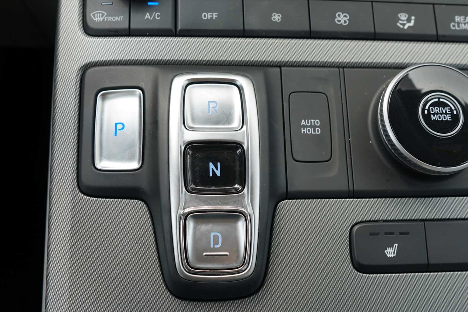 Used 2025 Hyundai Palisade SEL FWD image 12