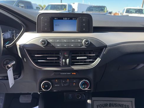 Used 2022 Ford Escape S AWD/4WD image 13