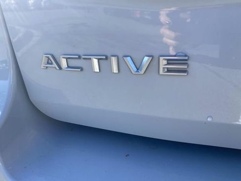 Certified 2025 Ford Expedition Active image 5