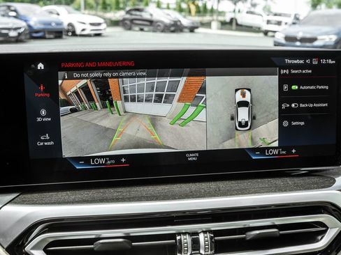 Used 2023 BMW i4 eDrive35 w/ Premium Package RWD image 10