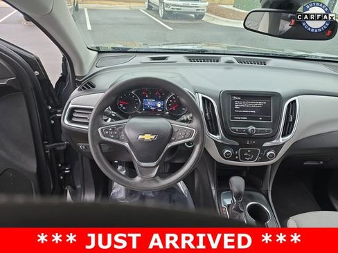 Used 2022 Chevrolet Equinox LT FWD image 13