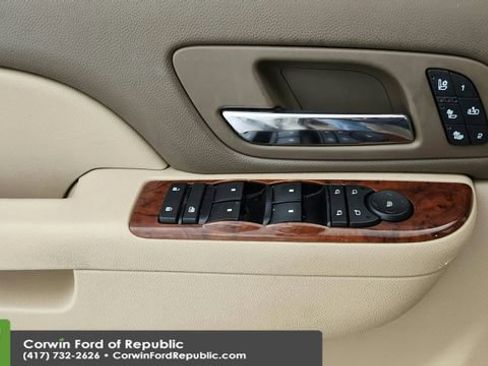 Used 2012 Chevrolet Tahoe LTZ image 23