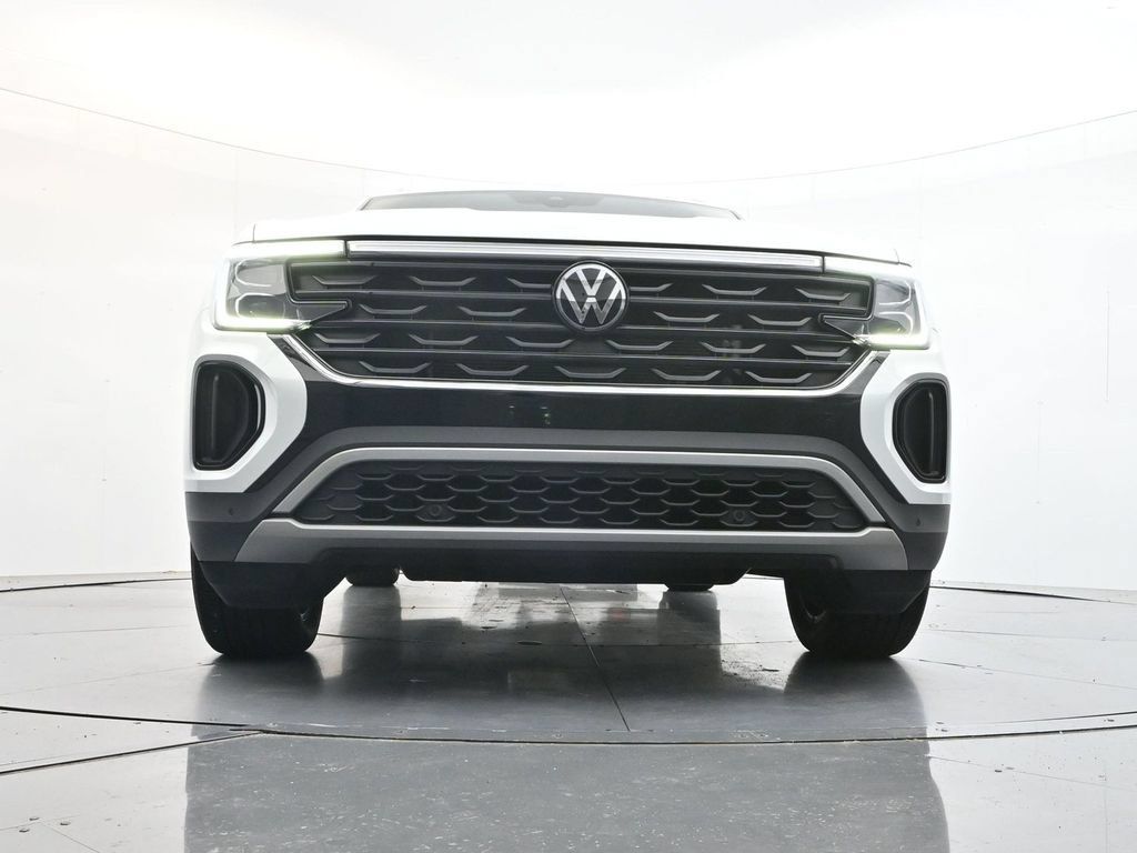 Used 2024 Volkswagen Atlas Cross Sport SE AWD/4WD image 26