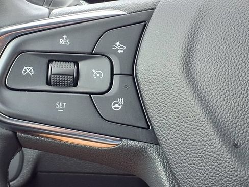 Used 2025 Chevrolet TrailBlazer ACTIV w/ Convenience Package FWD image 16