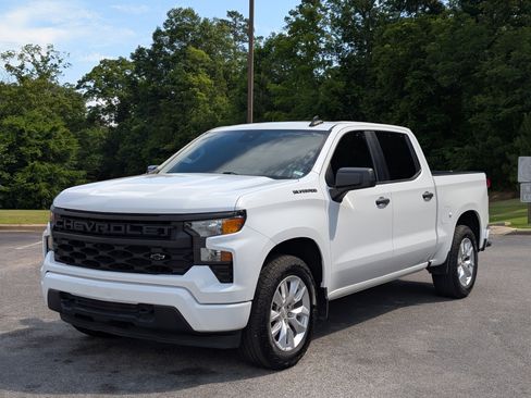 Used 2023 Chevrolet Silverado 1500 Custom RWD image 5