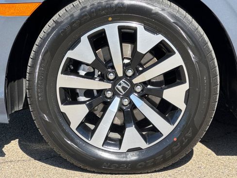 Used 2025 Honda Odyssey EX-L image 47