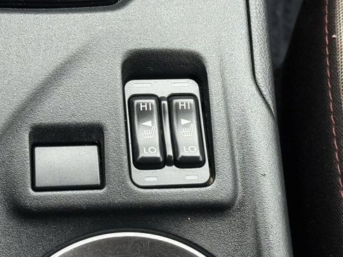 Used 2020 Subaru Impreza 2.0i Sport image 30