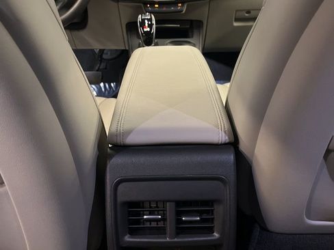 Used 2021 Cadillac XT4 Premium Luxury w/ Cold Weather Package image 36