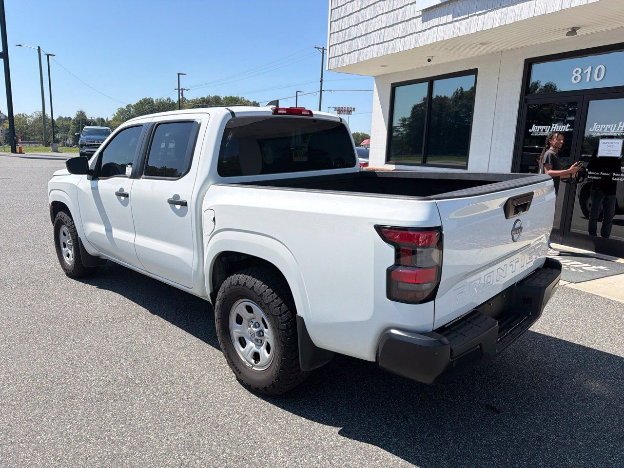 Used 2024 Nissan Frontier S w/ Technology Package RWD image 5