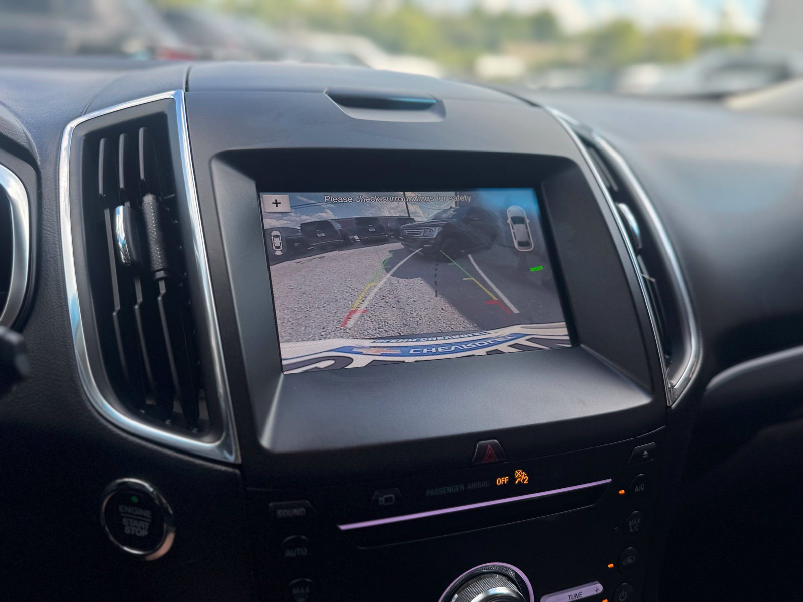 Used 2019 Ford Edge Titanium w/ Equipment Group 301A FWD image 18