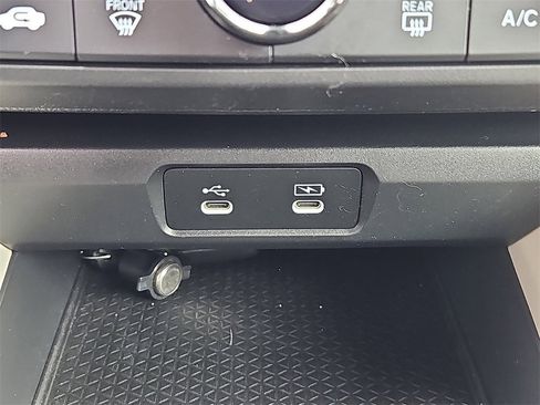 Used 2023 Honda Accord LX image 16