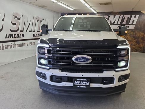 Used 2025 Ford F350 Platinum AWD/4WD image 15