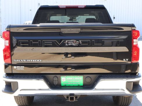 Used 2025 Chevrolet Silverado 1500 LT AWD/4WD image 4