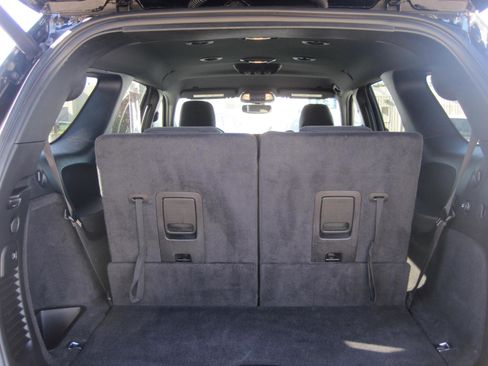 Used 2023 Dodge Durango R/T w/ Blacktop Package image 6