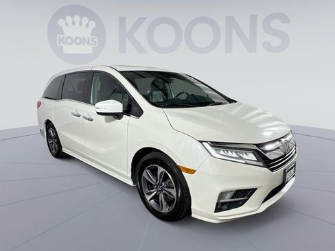 Used 2018 Honda Odyssey Touring image 10