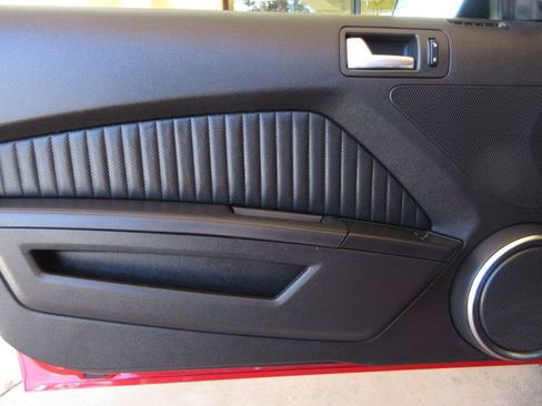 Used 2012 Ford Mustang Shelby GT500 image 9