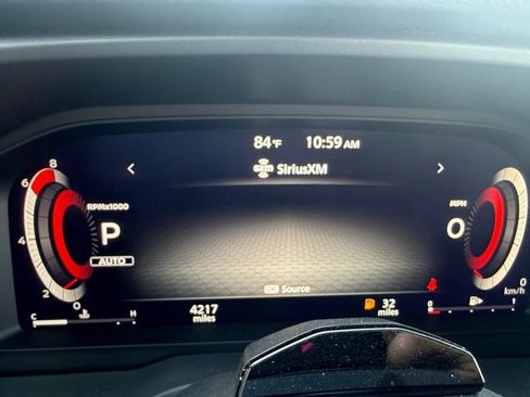 Used 2025 Nissan Rogue SL w/ Tech Package AWD/4WD image 8