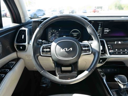 Used 2023 Kia Sorento SX AWD/4WD image 21