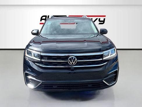 Used 2022 Volkswagen Atlas SEL Premium image 2