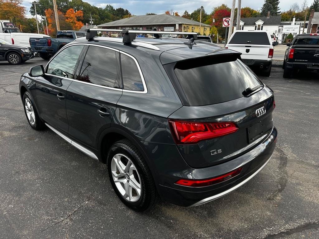 Used 2019 Audi Q5 2.0T Premium w/ Convenience Package AWD/4WD image 3